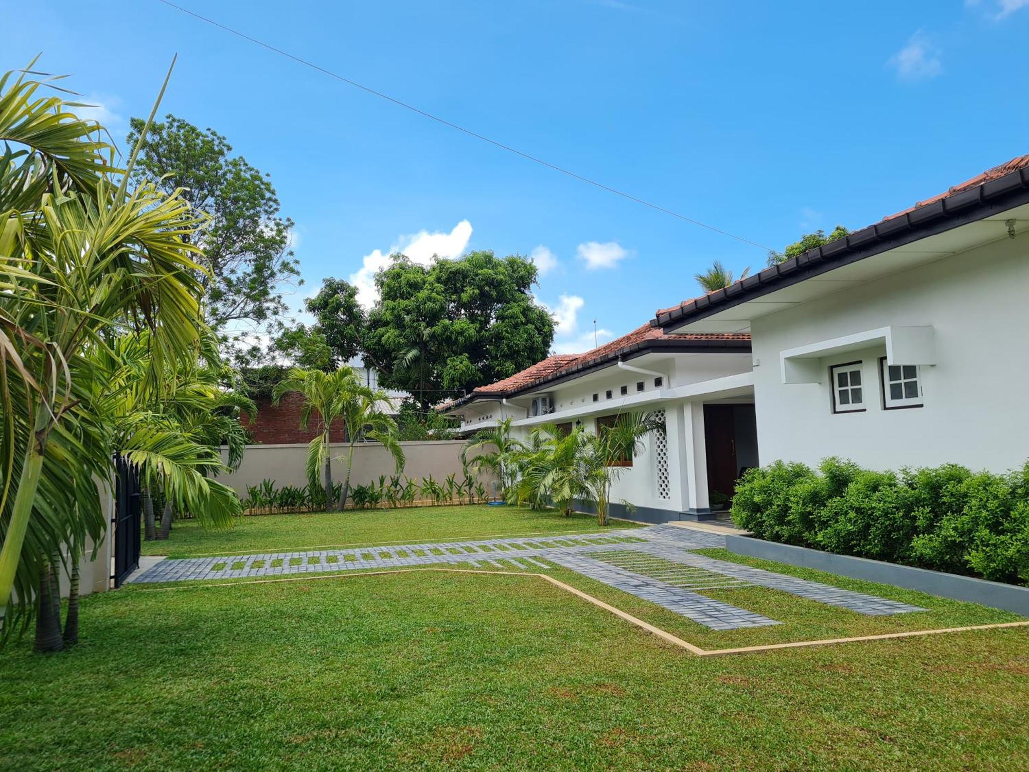 City Oasis 66 เนกอมโบ ภายนอก รูปภาพ